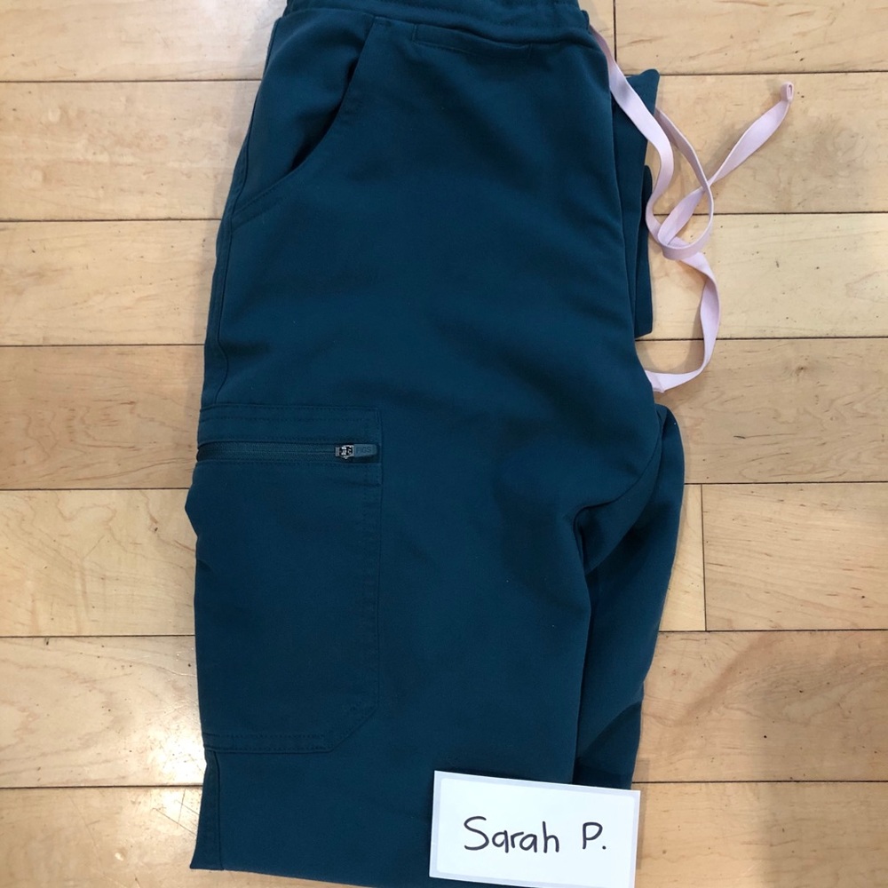 Figs Caribbean Blue Yola